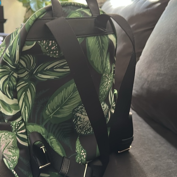 Kate spade small/medium backpack - Picture 4 of 7